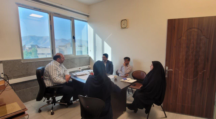 نشست کارگاه بسته " توسعه آموزش و فناوری های نوین  ارتقای یادگیری"
